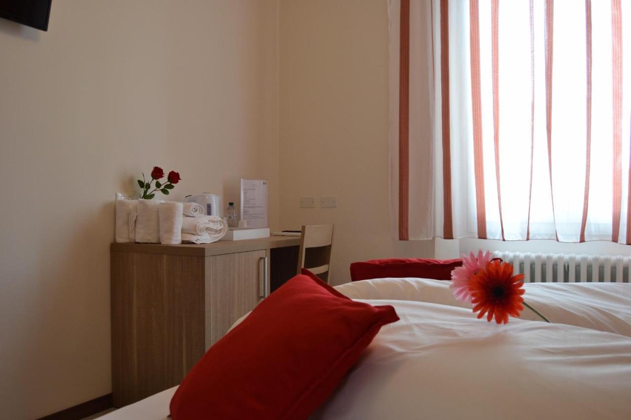 Palazzo Liberty Bnb Bologne Extérieur photo