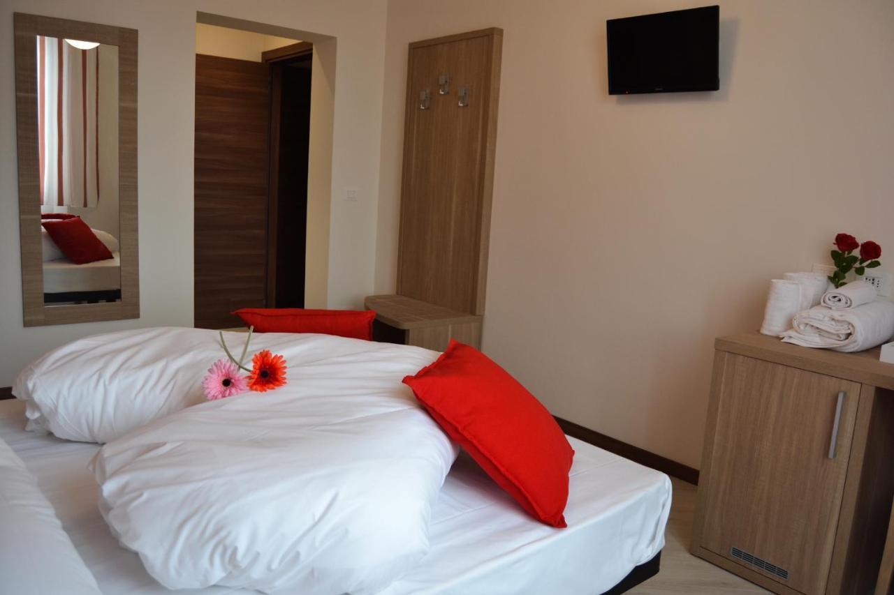 Palazzo Liberty Bnb Bologne Extérieur photo